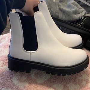 White boots/booties doc Martin knock offs